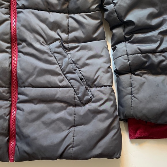 Calvin Klein Jeans, girls size 14, Gray and fuchsia, Hooded Jacket - Picture 5 of 10